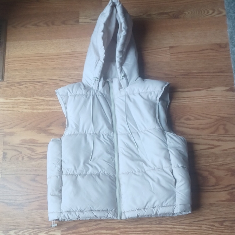 Cisono Padded Jacket Vest (Very Nice) Size Medium (Flaw) Shown In Pictures